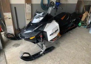 Ski doo summit 800r etec 163
