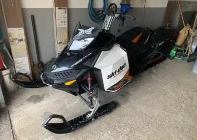 Ski doo summit 800r etec 163
