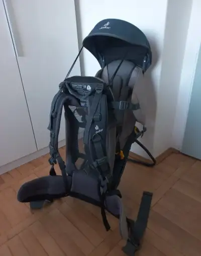 Turistický nosič deuter