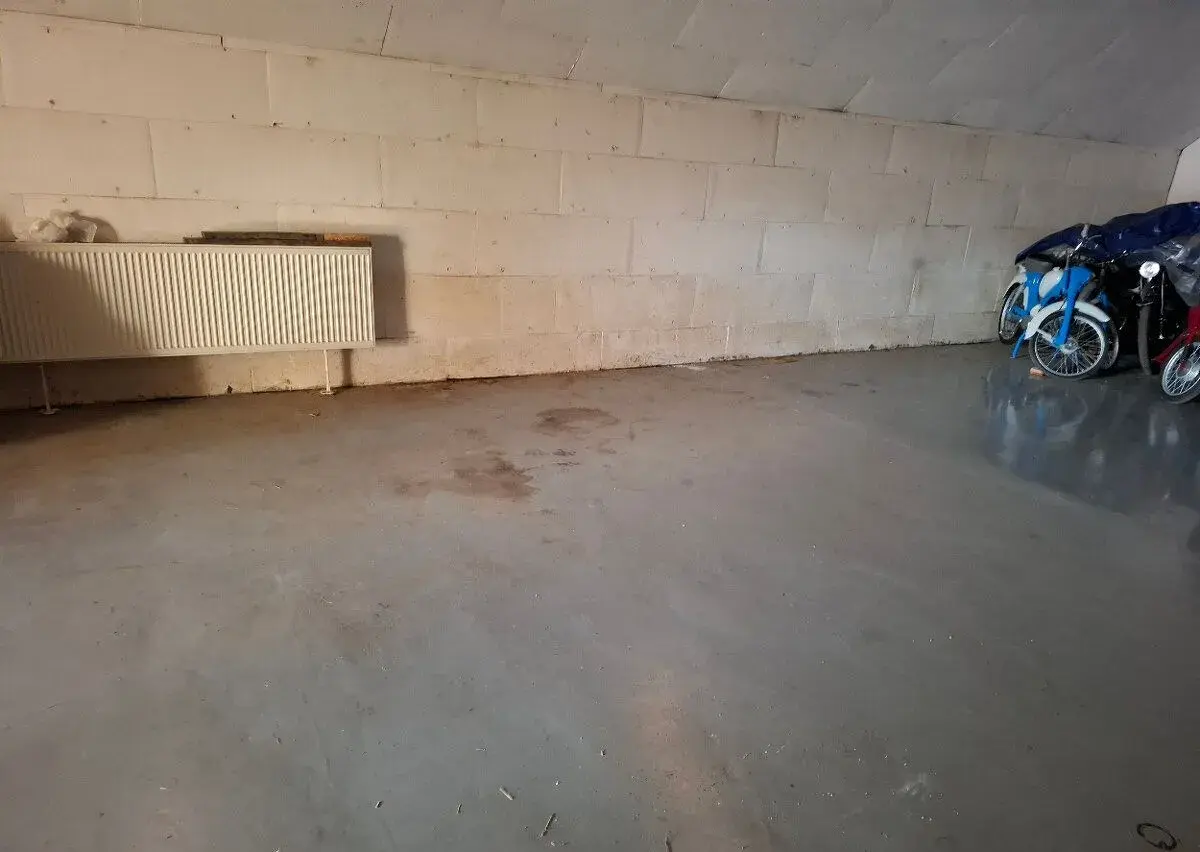 prenájom garáže pre motocykle