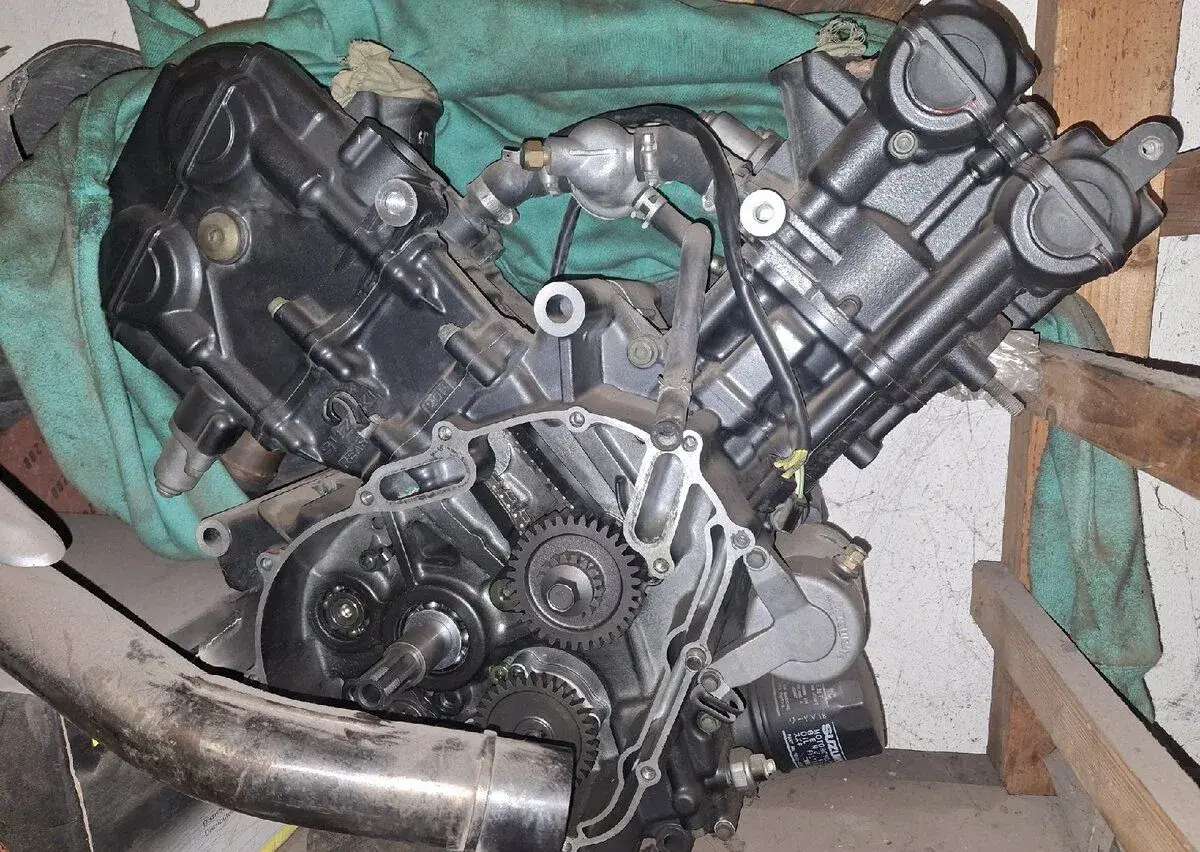 Motor na ND Suzuki 650 SV,DL Vstrom