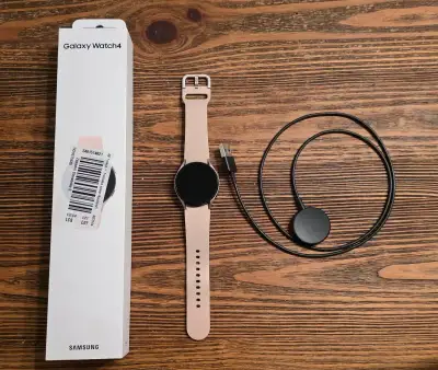 Samsung Galaxy Watch4 (40mm) BT Pink Gold