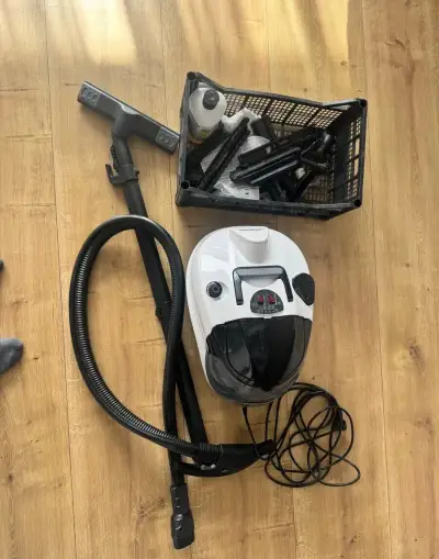 Parný vysávač Karcher SV7
