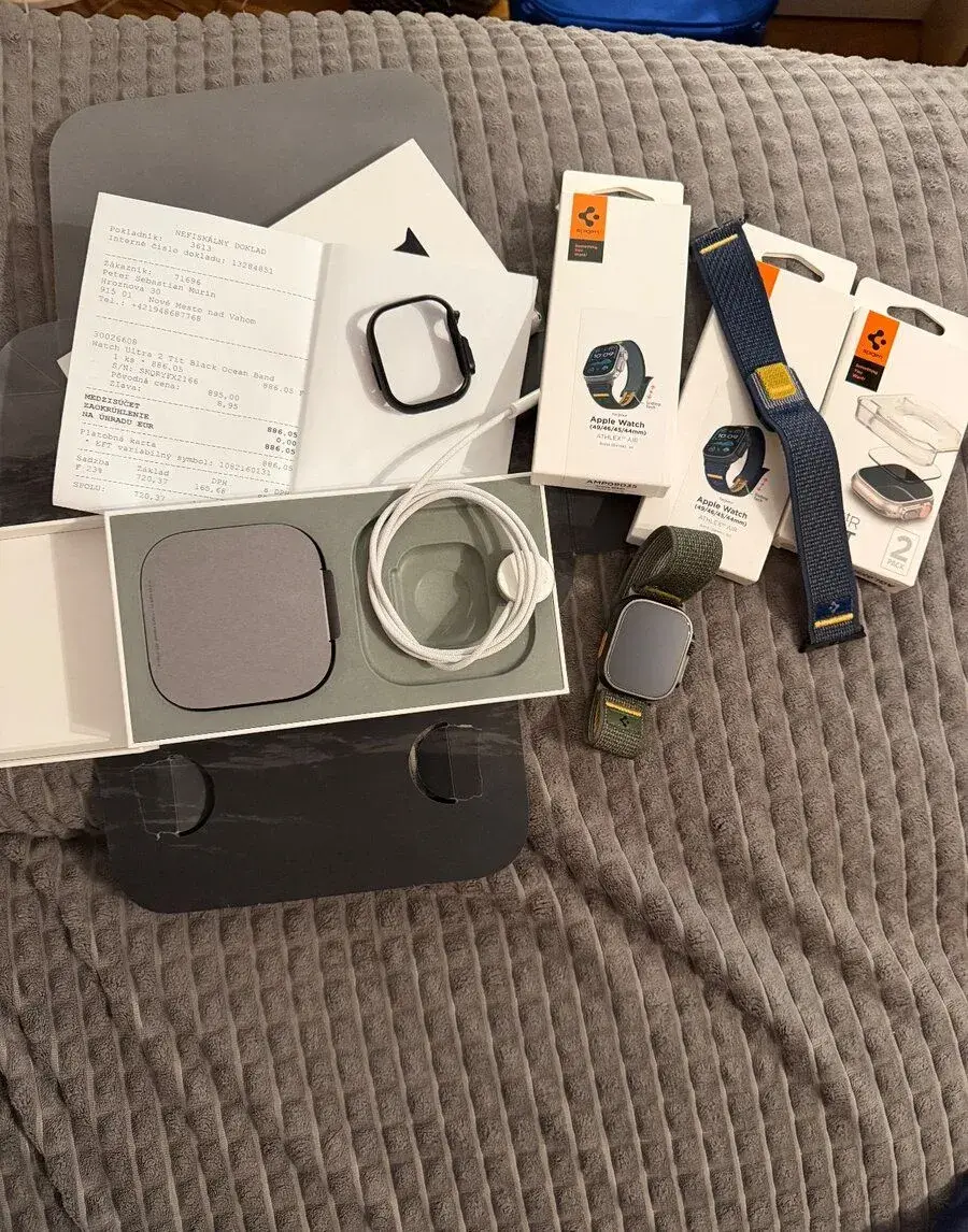 Apple Watch Ultra 2 49mm Black Titanium