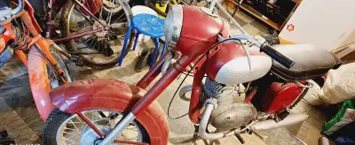 Jawa 250+ jawa 21