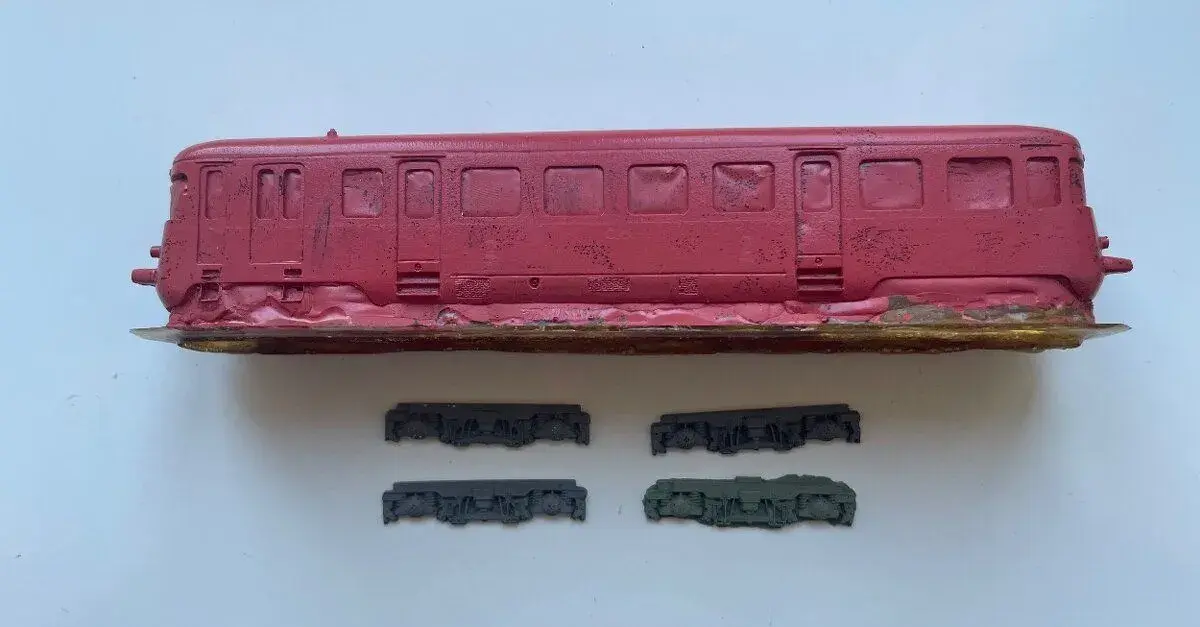 Odliatok M240.0 H0 1:87