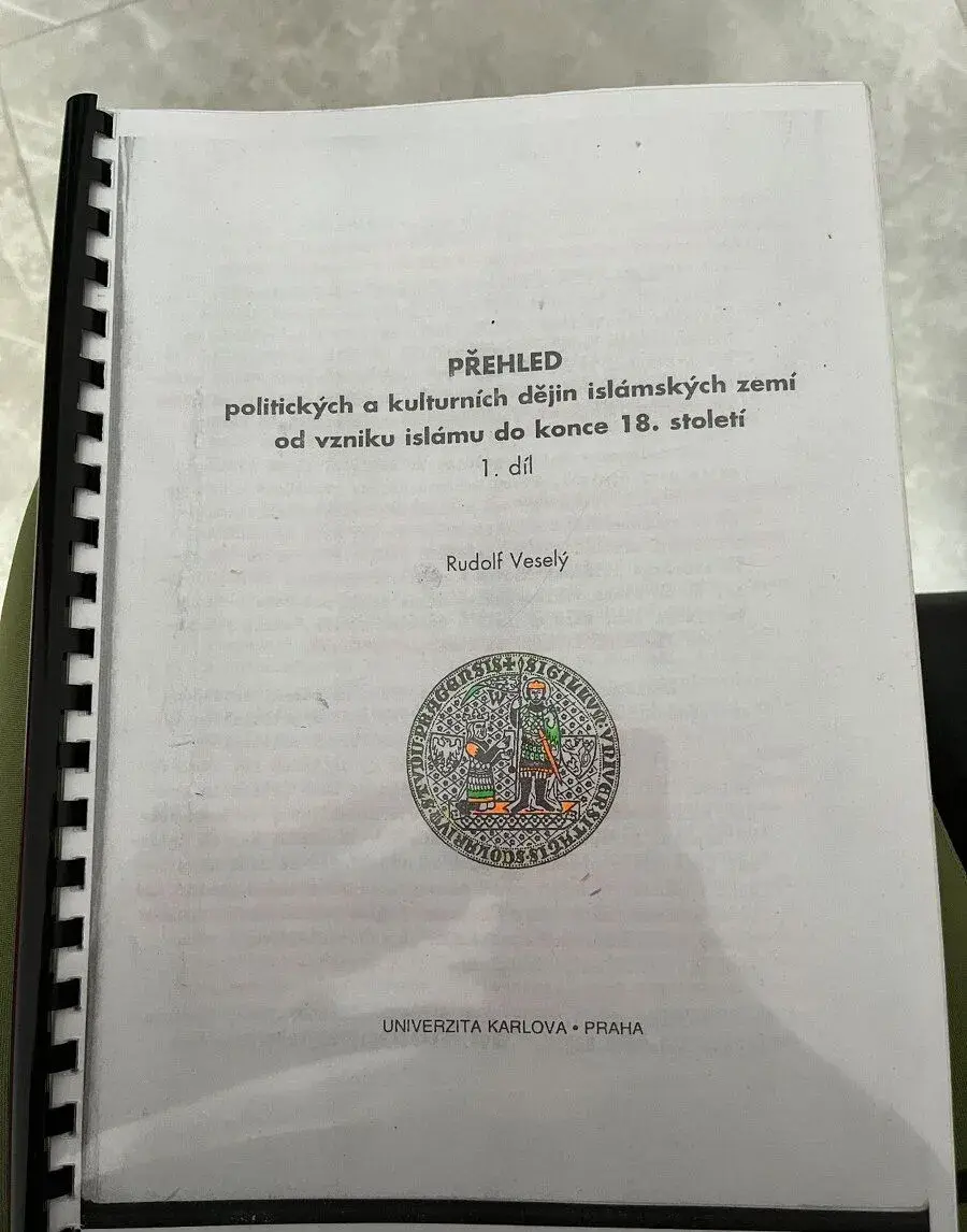 Prehľad politických a kultúrnych dejín islamských zemi