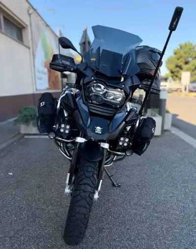 BMW R 1250 GS ADVENTURE | 2022 | MAXIMÁLNA VÝBAVA | STAV