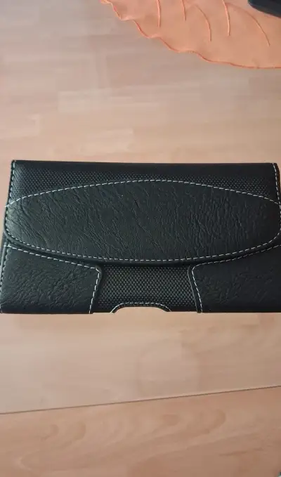 Púzdro mobilu na opasok