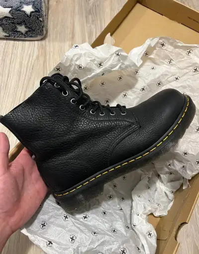 Dr Martens 1460 Pascal EU42