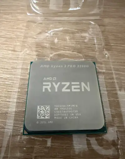 AMD Ryzen 3 PRO 2200G (socket AM4)