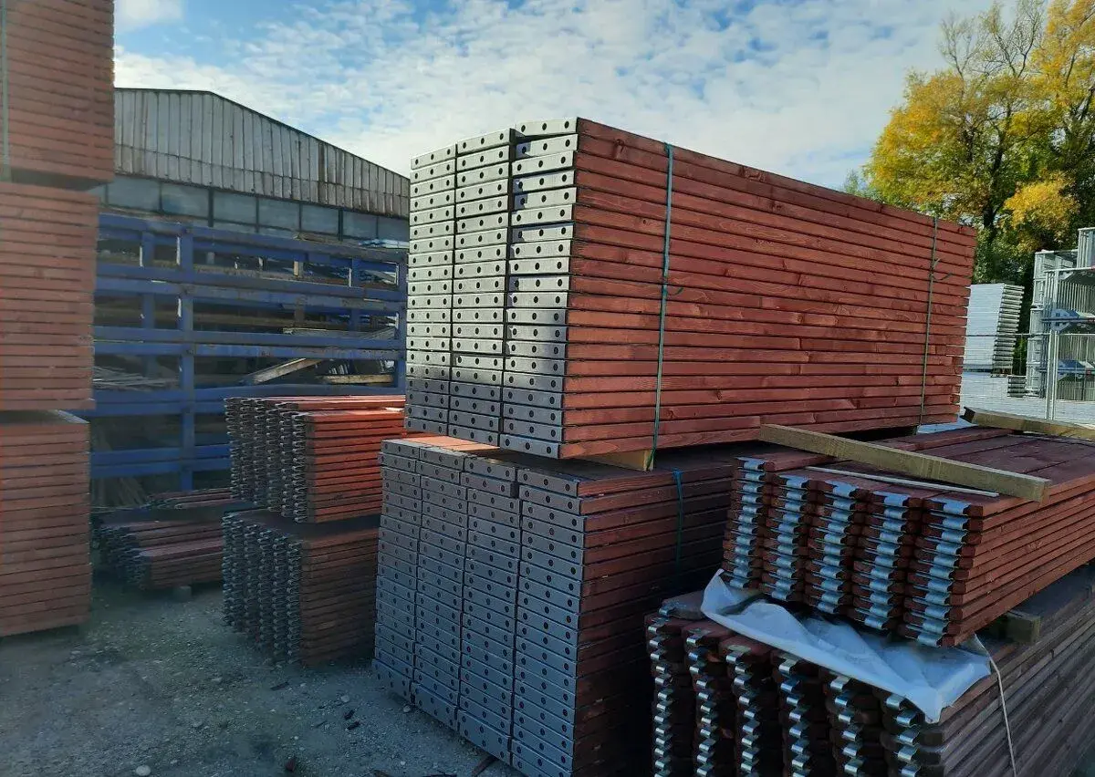 Nové fasádne lešenie 38,40 m2 model Plettac