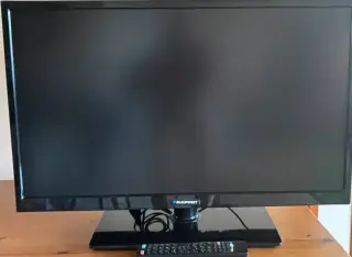 Televízor Blaupunkt a JVC