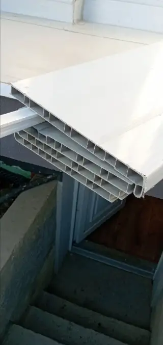 Plastové vnútorné parapety