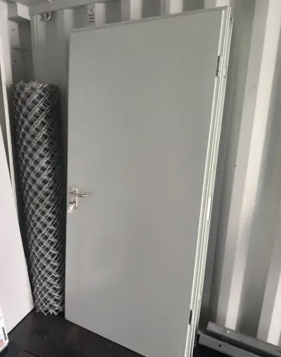 Plechové oblozkove dvere