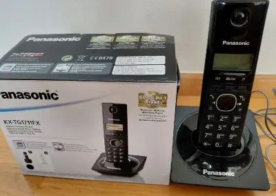 Telefón Panasonic