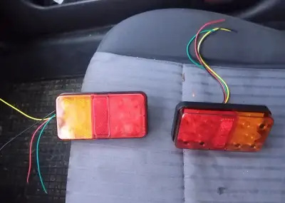 LED svetlá na malotraktor, prívesný vozík