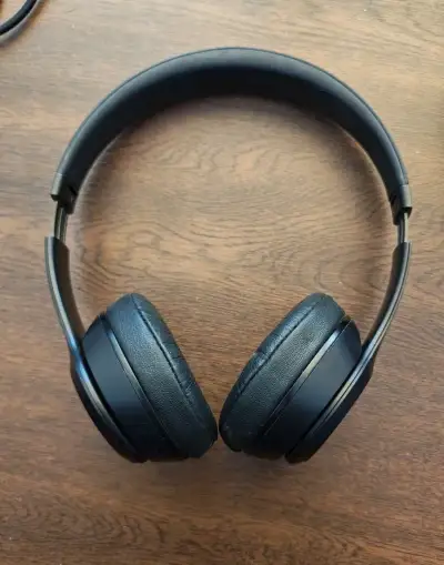 BEATS solo 3 . bluetooth slúchadlá