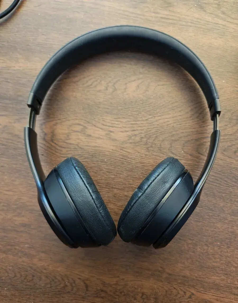 BEATS solo 3 . bluetooth slúchadlá