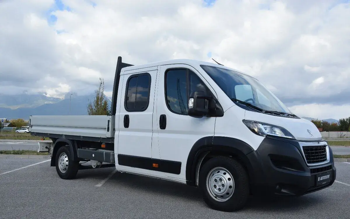 Peugeot Boxer – 2023, 113 752 km