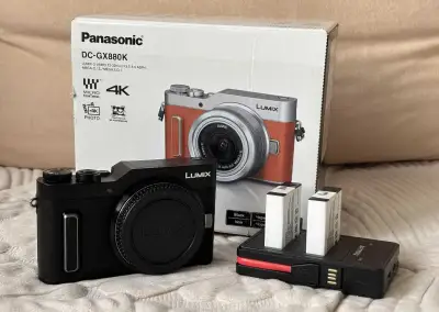 Panasonic Lumix DC-GX880K + nabíjčka (bez objektívu)