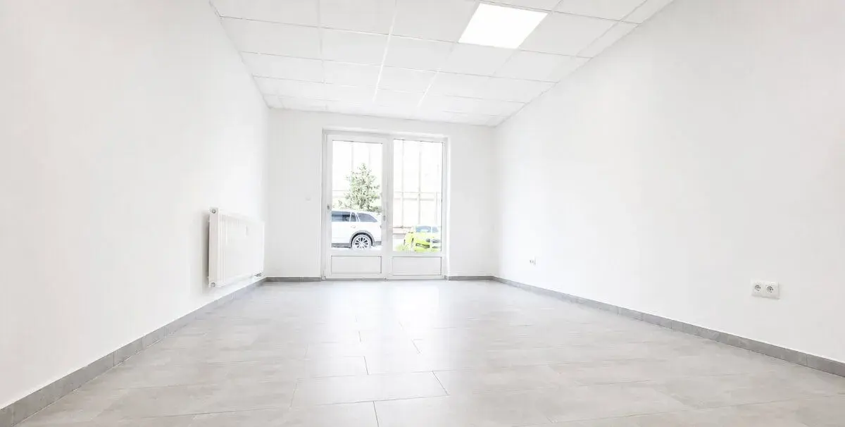 PREDAJ priestoru pre SALÓN / PREDAJŇU / KANCELÁRIU