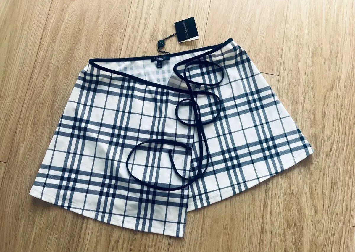 Burberry London suknička na plavky