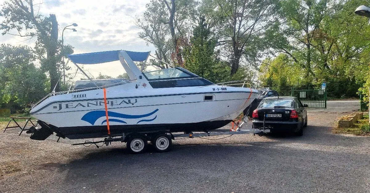 JEANNEAU 650
