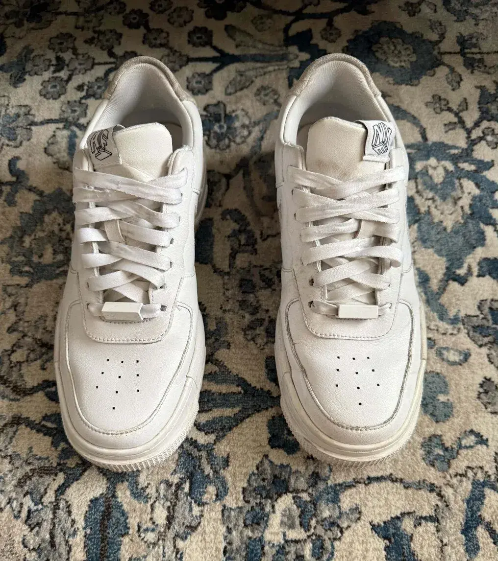 Nike Air Force Pixel