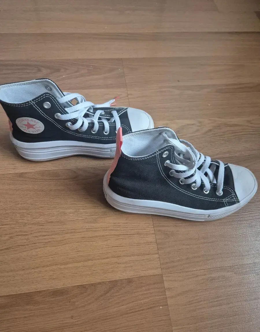 Converse tenisky 35
