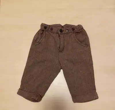 Hnedé nohavice značky H&M pre bábätko (68 cm)
