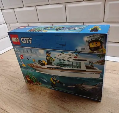 Lego 60221 nove