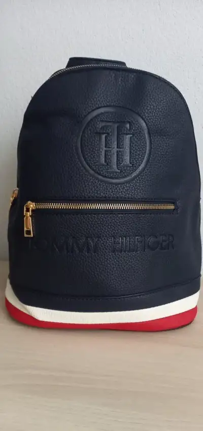 Tommy Hilfiger ruksak