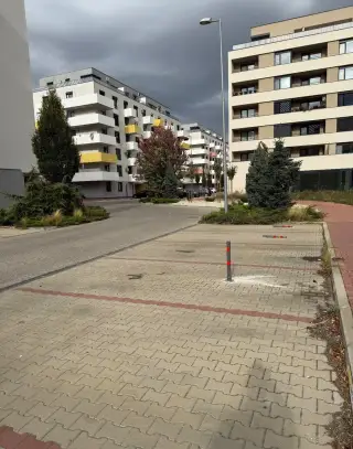 Parkovacie miesto West Galnta -Karola Duchoňa