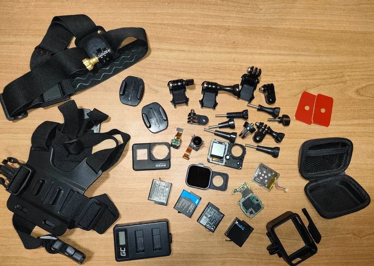 príslušenstvo a diely z GoPro HERO7 Black