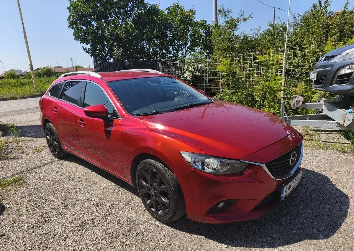 Mazda – 2014, 173 000 km