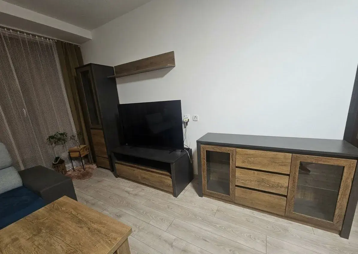 Komplet obývaciu stenu
