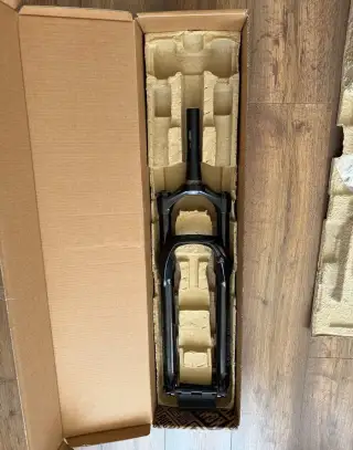 NOVÁ RockShox Judy Gold RL 29" 120 mm BOOST