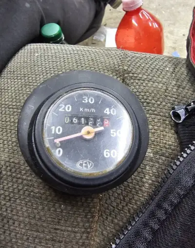 Babetta tachometer