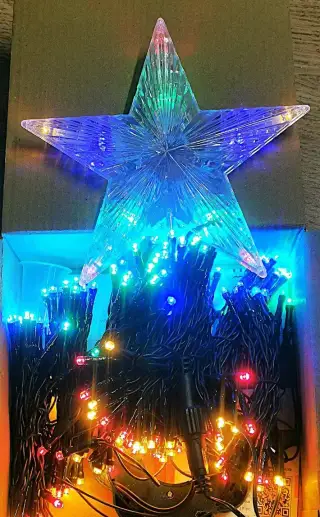 Vianočné LED osvetlenie na stromček 200 LED (girlanda s prst