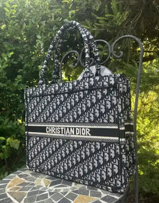 Dior kabelka