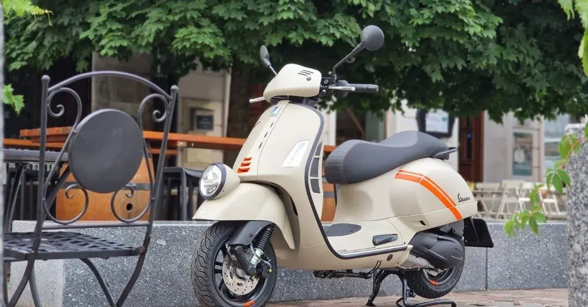 Vespa GTV 300