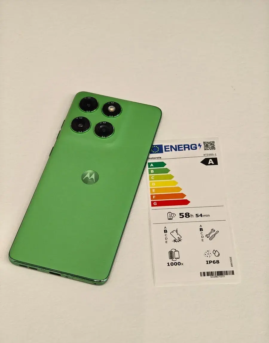 Motorola Edge 60 12/256 GB NOVÁ 24 MESIACOV ZÁRUKA