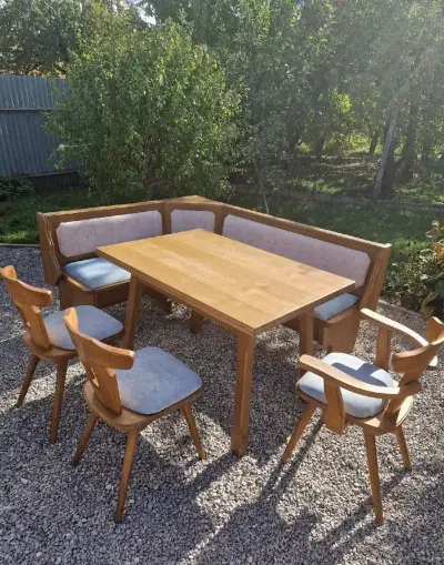 Rohová lavica, jedálenský set