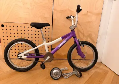 Detsky bicykel Specialized
