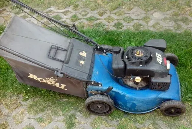 Kosačka Einhel Royal 46