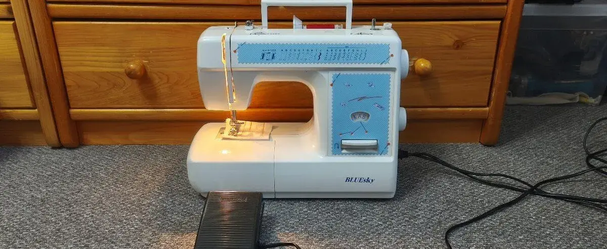 Šijací stroj BLUEsky BSEW 8360