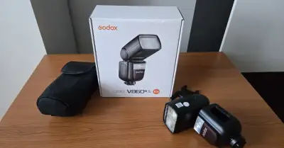 Blesk Godox V860III-S Kit pre Sony – nepoužitý