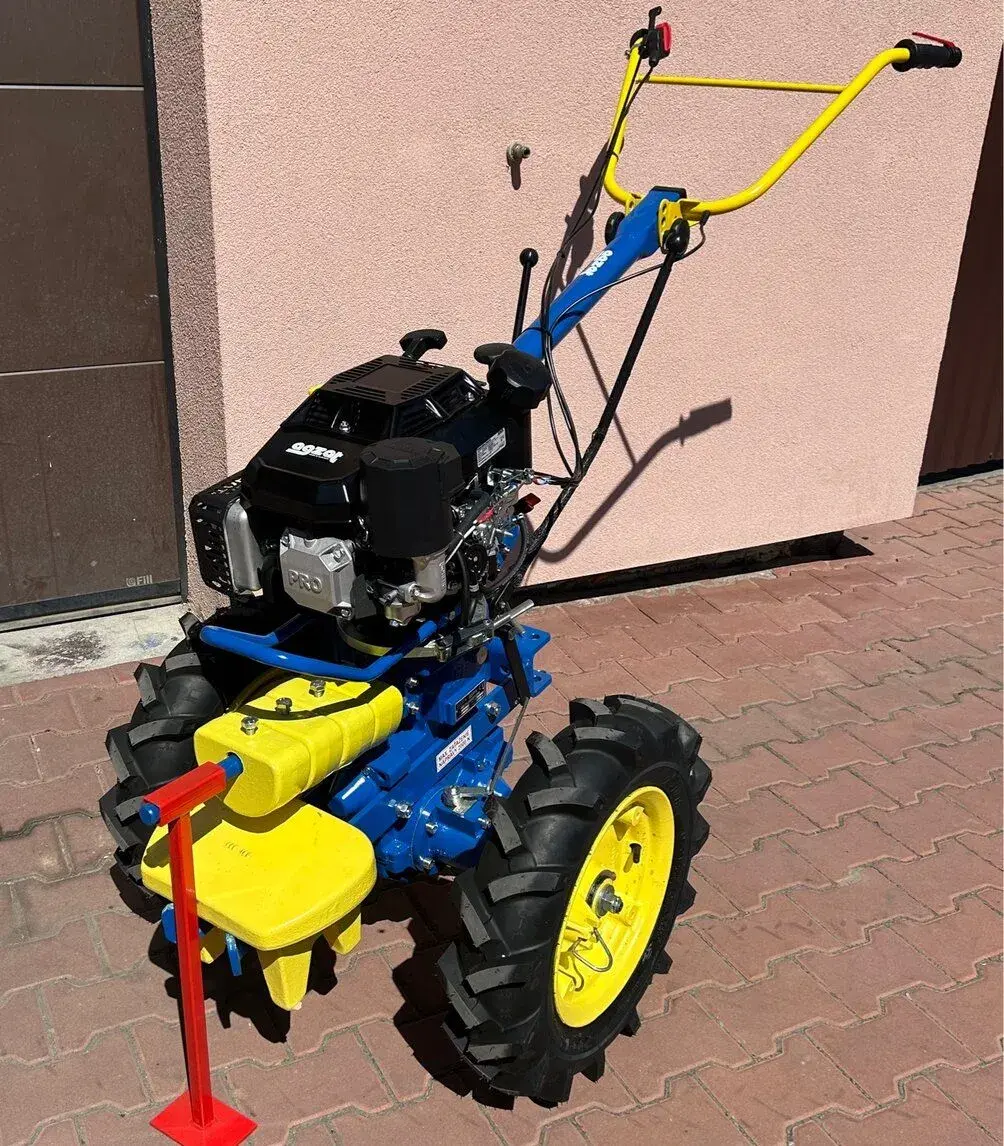 Malotraktor AGZAT motor KOHLER 225 4takt
