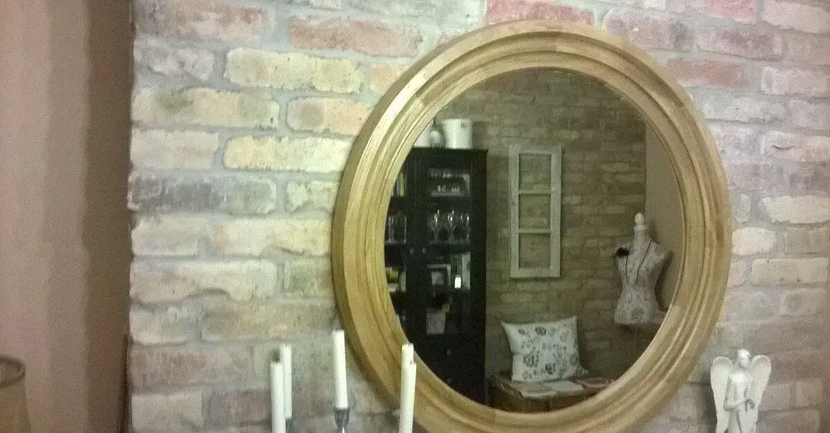 Okruhlý rám na zrkadlo 93 cm.